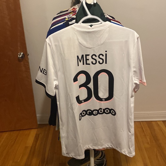 PSG soccer jersey - Paris Saint Germain Away Jersey Messi#30 - Picture 2 of 3